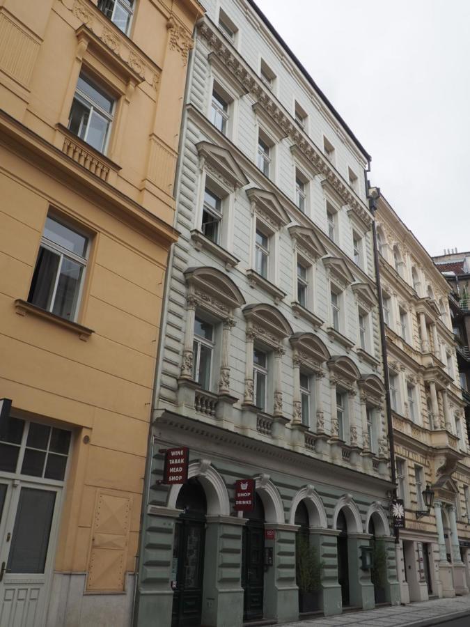 Stylovy Byt V Srdci Prahy Prague Luaran gambar